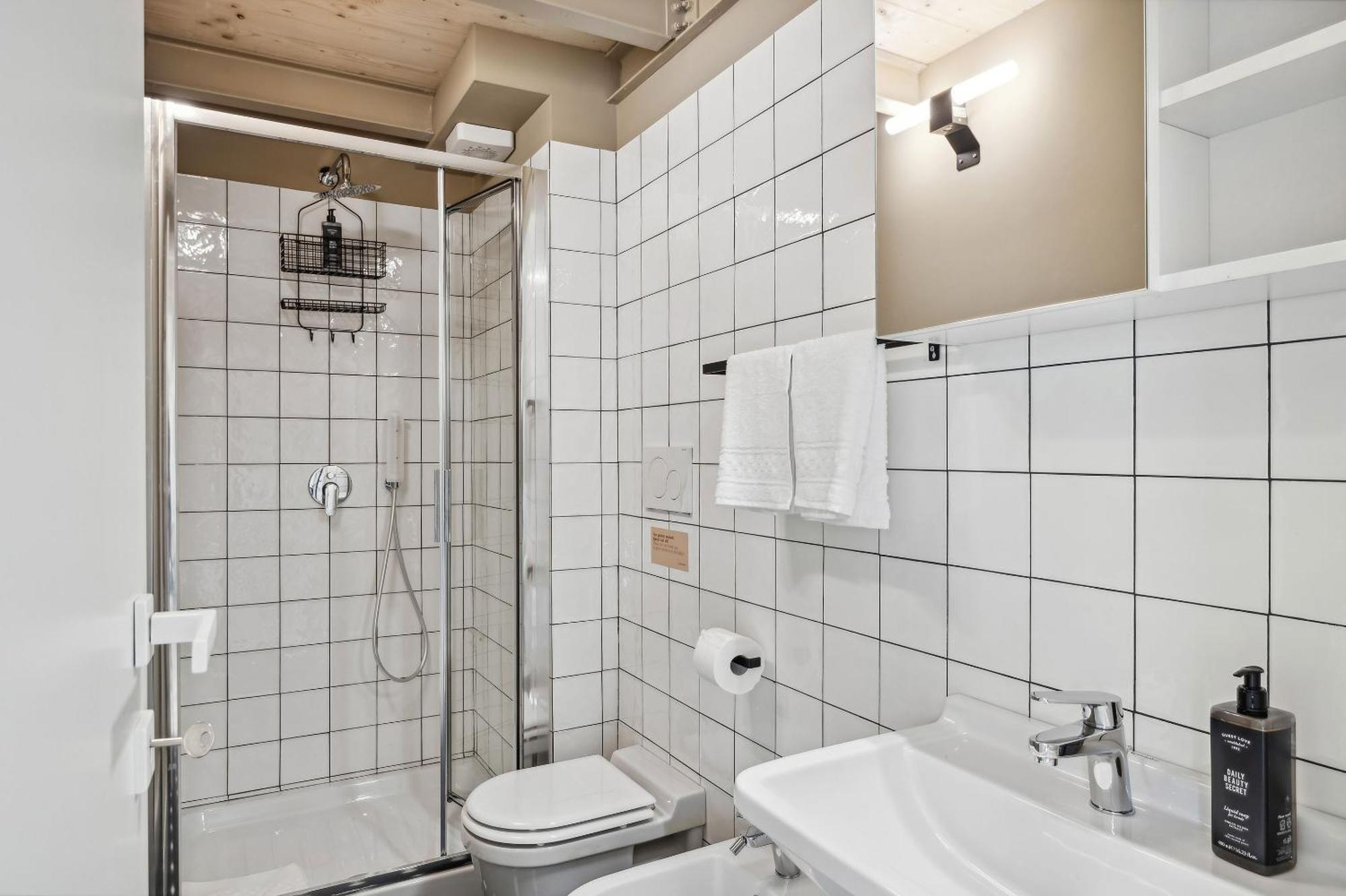 Limehome Rome Via Fortebraccio חדר תמונה